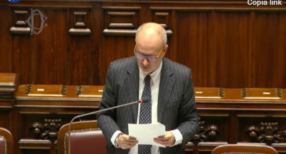 Medici a gettone, allo studio interventi urgenti